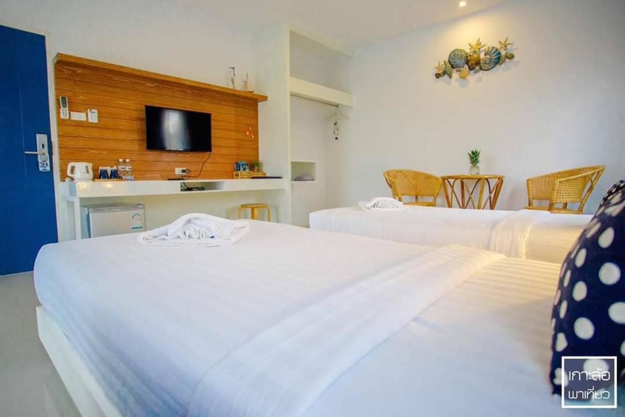 Chill House At Naiyang Hotel Nai Yang Exterior photo